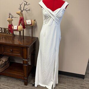 LuLu's long white dress lined with slit NEW size L